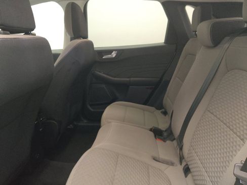 Used 2021 Ford Escape SE w/ Cold Weather Package image 18