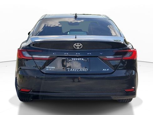 Used 2026 Toyota Camry XLE FWD image 6