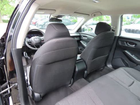 Certified 2023 Honda Accord LX image 13
