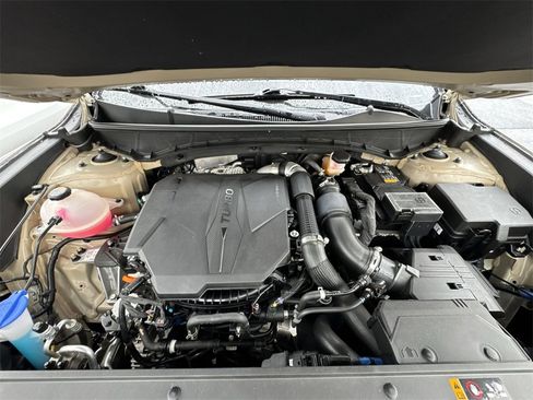 Used 2023 Hyundai Santa Cruz SEL Premium image 26