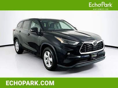 Used 2024 Toyota Highlander LE