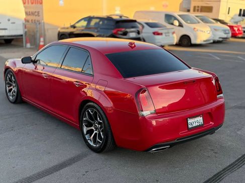 Used 2017 Chrysler 300 S image 11