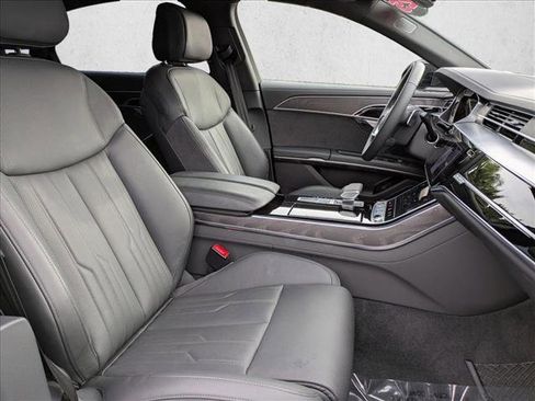 Used 2025 Audi A8 L 3.0T w/ Executive Package image 22