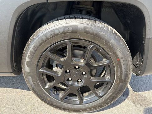 Used 2020 Jeep Renegade Altitude image 24