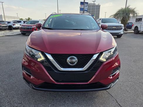 Used 2020 Nissan Rogue Sport SV image 18
