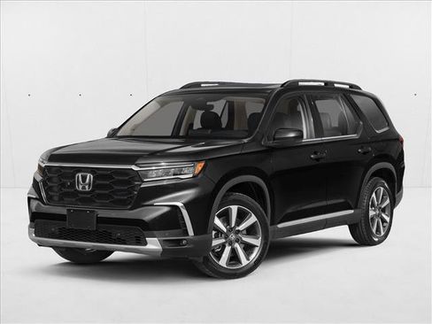 Used 2023 Honda Pilot Touring image 1