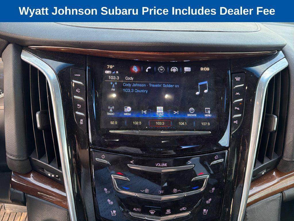 Used 2017 Cadillac Escalade ESV Premium Luxury AWD/4WD image 27