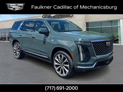 Certified 2026 Cadillac Escalade Luxury w/ Touring Package AWD/4WD image 1