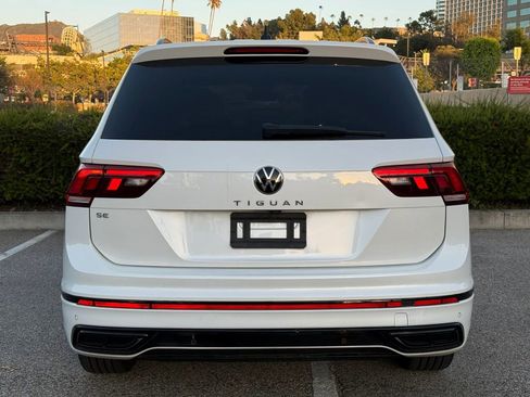 Used 2022 Volkswagen Tiguan SE R-Line FWD image 13