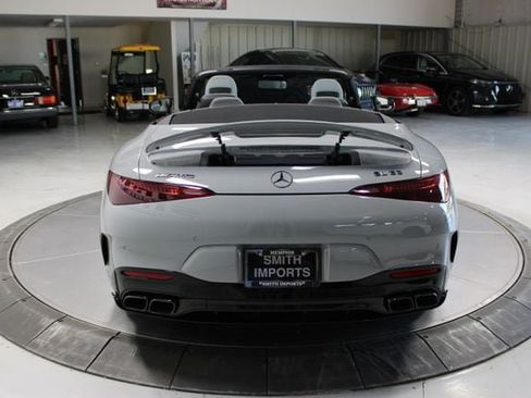 Used 2022 Mercedes-Benz SL 63 AMG 4MATIC image 6