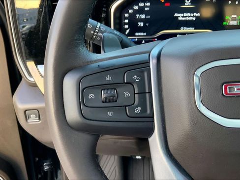 Used 2023 GMC Sierra 1500 SLT w/ SLT Premium Package AWD/4WD image 23