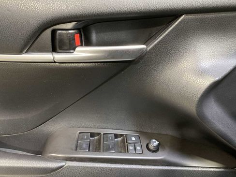 Used 2023 Toyota Camry SE w/ Convenience Package FWD image 23