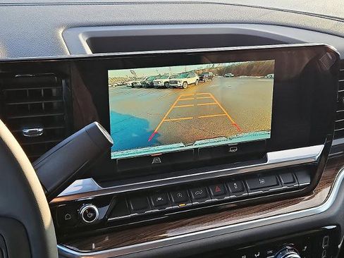 New 2026 GMC Sierra 1500 Elevation image 15