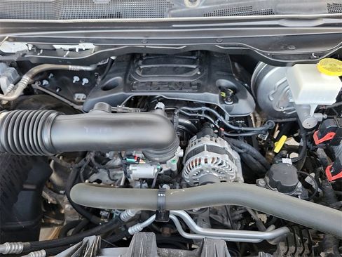 Used 2022 RAM 1500 Laramie image 13