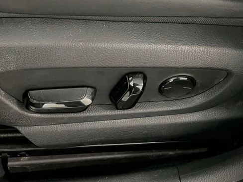 Used 2023 Lexus UX 250h F Sport image 19