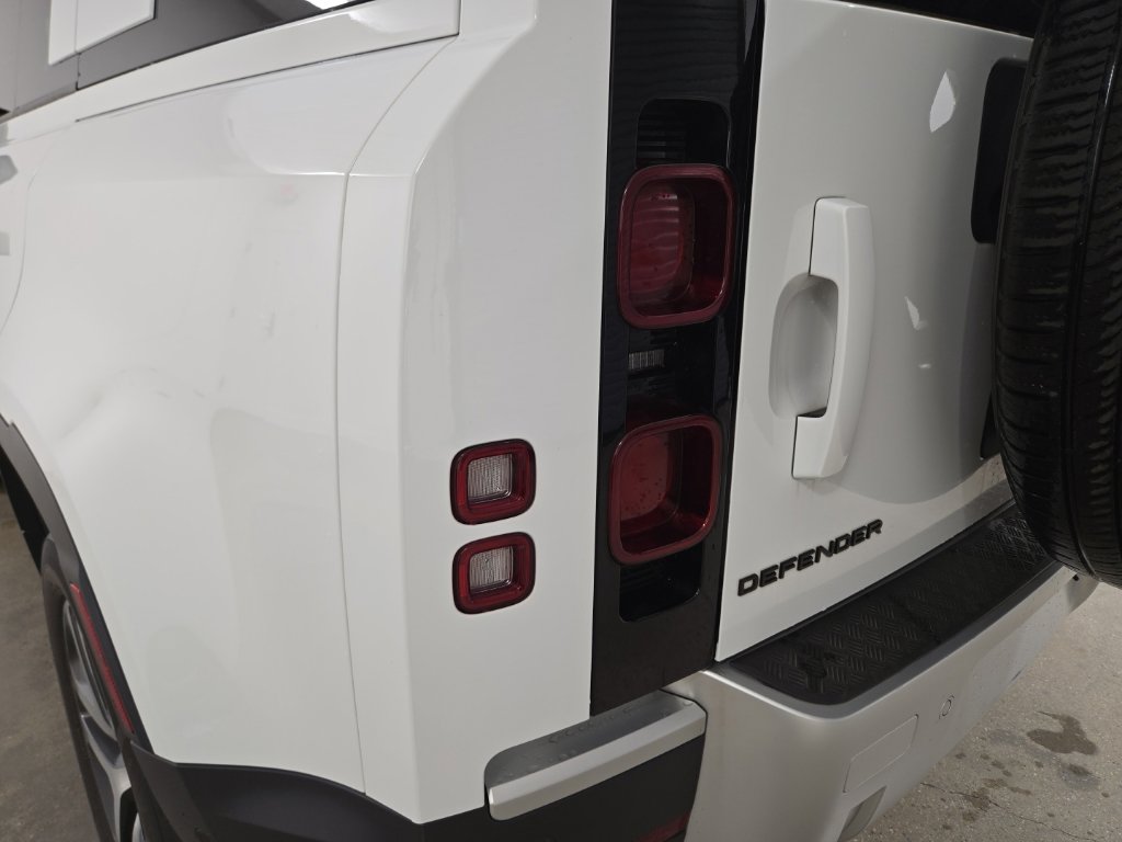 Certified 2023 Land Rover Defender 110 S AWD/4WD image 24