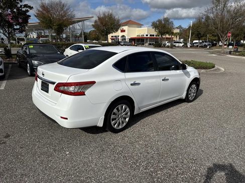 Used 2015 Nissan Sentra S image 4