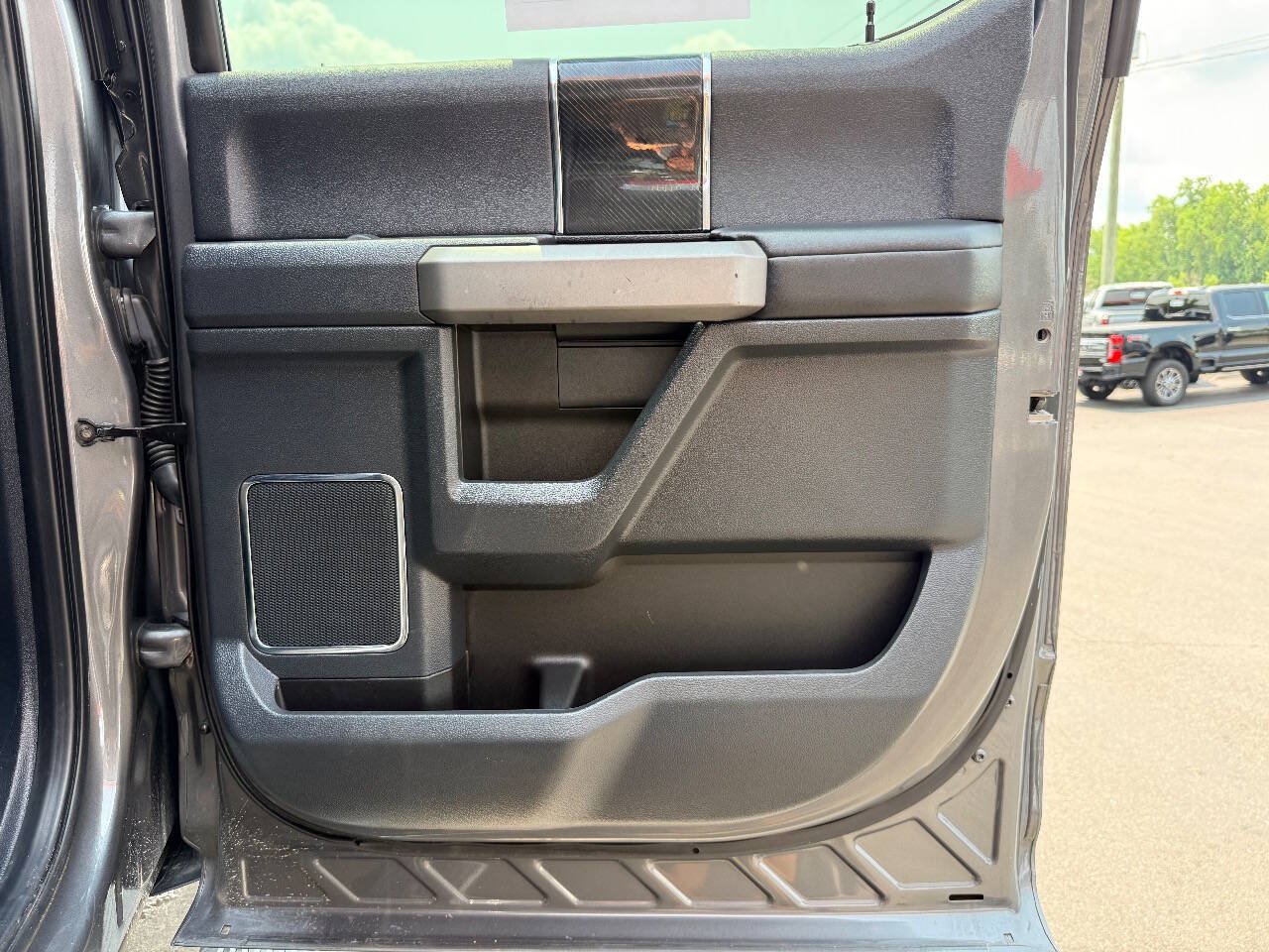 Used 2022 Ford F350 Platinum AWD/4WD image 41