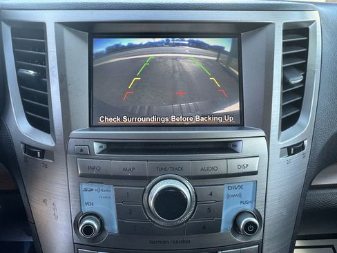 Used 2014 Subaru Outback 2.5i Limited AWD/4WD image 14