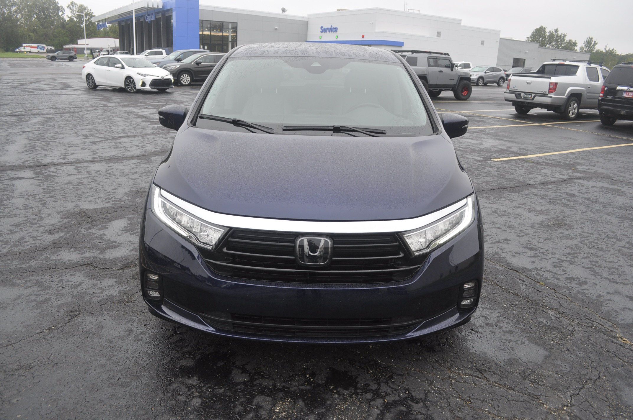 Certified 2024 Honda Odyssey EX-L image 2