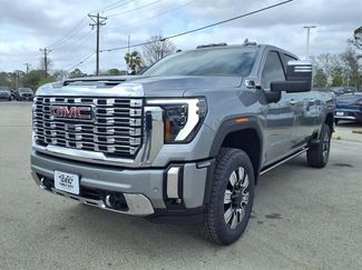 New 2026 GMC Sierra 2500 Denali w/ Denali Reserve Package video 3