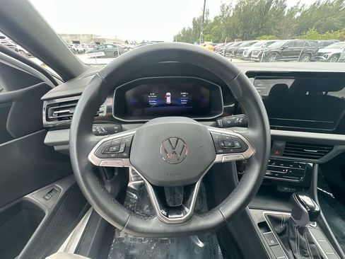 Used 2025 Volkswagen Jetta Sport FWD image 15