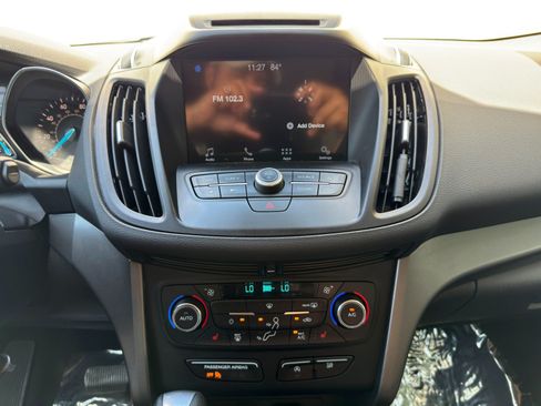 Used 2017 Ford Escape SE w/ Equipment Group 201A AWD/4WD image 20