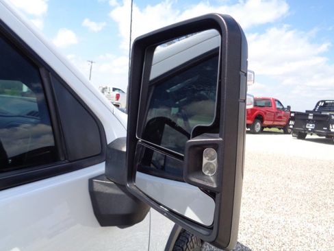 Used 2022 Chevrolet Silverado 2500 LT w/ Fleet Comfort Package image 18