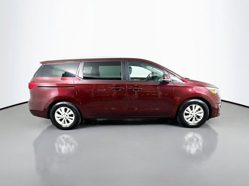 Used 2017 Kia Sedona LX w/ LX Essentials Premium Package FWD image 6