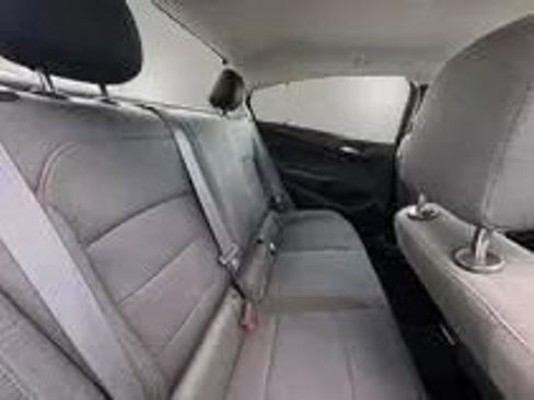 Used 2017 Chevrolet Cruze LS FWD image 16