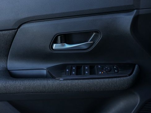 New 2026 Nissan Kicks SV image 24