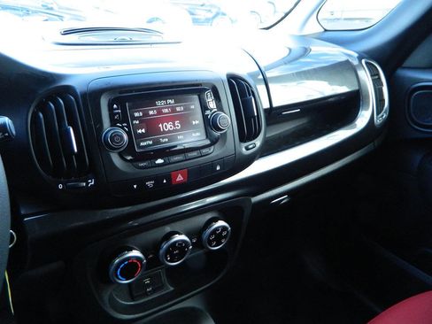 Used 2014 FIAT 500L Pop image 19
