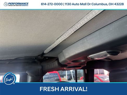 Used 2011 Jeep Wrangler Unlimited Sahara image 23