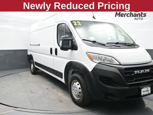 Used 2023 RAM ProMaster 2500 FWD image 1