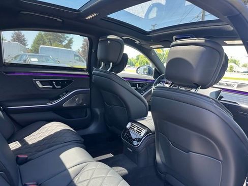 Used 2025 Mercedes-Benz S 580 4MATIC Sedan image 28