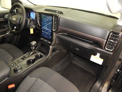 New 2025 Ford Ranger XLT w/ Equipment Group 301A High image 20