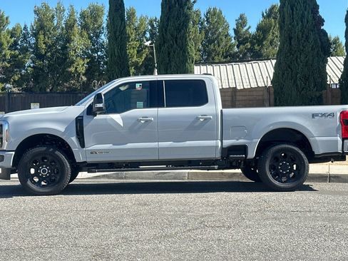 New 2026 Ford F250 Lariat w/ Black Appearance Package AWD/4WD image 7