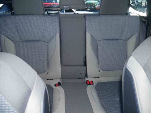 Used 2025 Subaru Forester Premium w/ Convenience Package #1 image 30