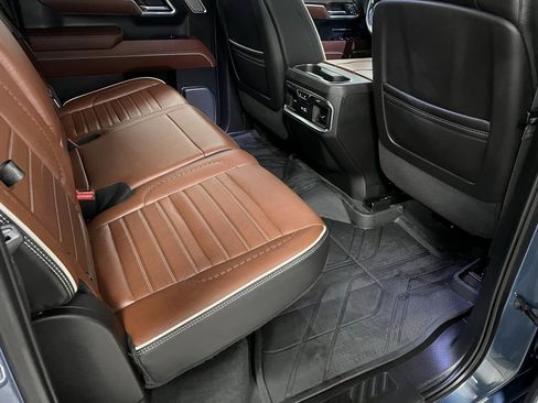 Used 2024 GMC Sierra 1500 Denali Ultimate image 50