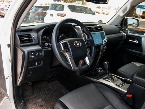 Used 2024 Toyota 4Runner SR5 Premium w/ Moonroof Package AWD/4WD image 8