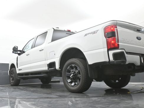 Used 2024 Ford F250 Lariat w/ Lariat Ultimate Package AWD/4WD image 40