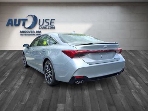 Used 2022 Toyota Avalon Touring FWD image 15