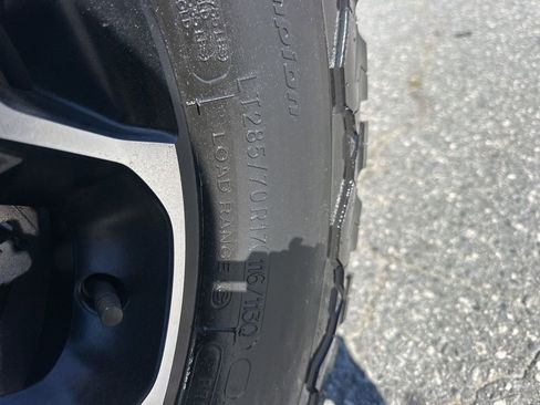 Used 2021 Jeep Wrangler Unlimited Rubicon 4xe w/ Steel Bumper Group image 30