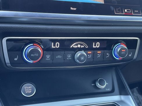 Used 2020 Audi Q3 2.0T Premium Plus w/ Premium Plus Package image 25