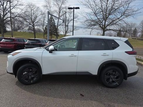 New 2026 Nissan Rogue SV w/ Cold Weather Package image 17