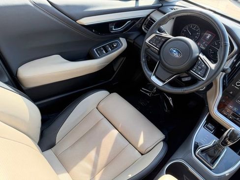 Used 2023 Subaru Outback Limited image 14