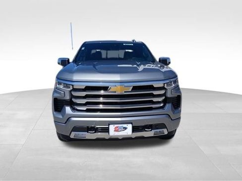 Certified 2024 Chevrolet Silverado 1500 High Country w/ High Country Premium Package AWD/4WD image 11