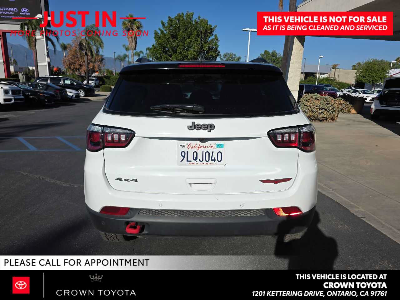 Used 2024 Jeep Compass Trailhawk AWD/4WD image 5