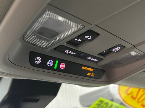 Certified 2023 GMC Terrain SLE w/ Driver Convenience Package image 16