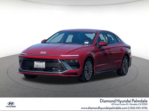 Certified 2025 Hyundai Sonata SEL FWD image 3